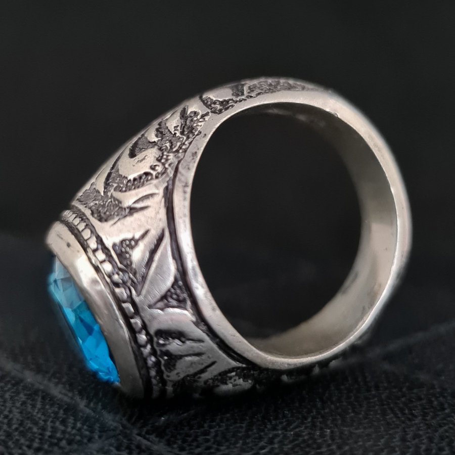 HÄFTIGT DESIGN HANDGJORD SILVERRING MED TOPAZ STEN, ART DECO