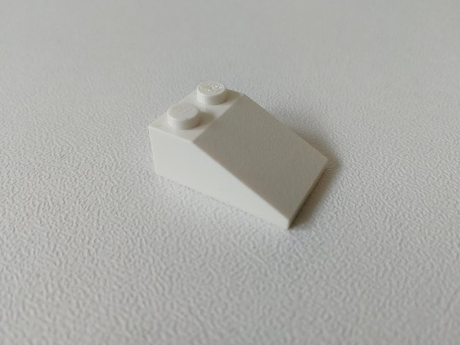 Lego - slope - bas - 2x3 - part 3298 - vit