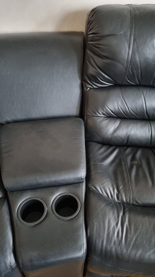 Svart läderrecliner soffa