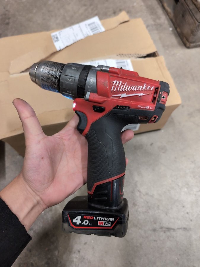 Milwaukee M12 CDD