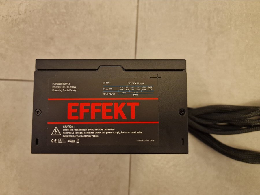 Effekt 700w by fractal design