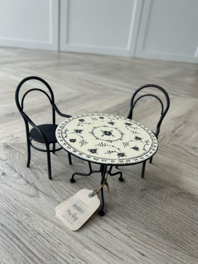 Maileg Dining Set - Bord och 2 Stolar