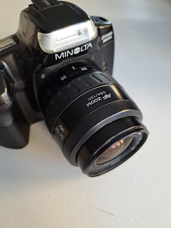 Minolta Dynax 300 si