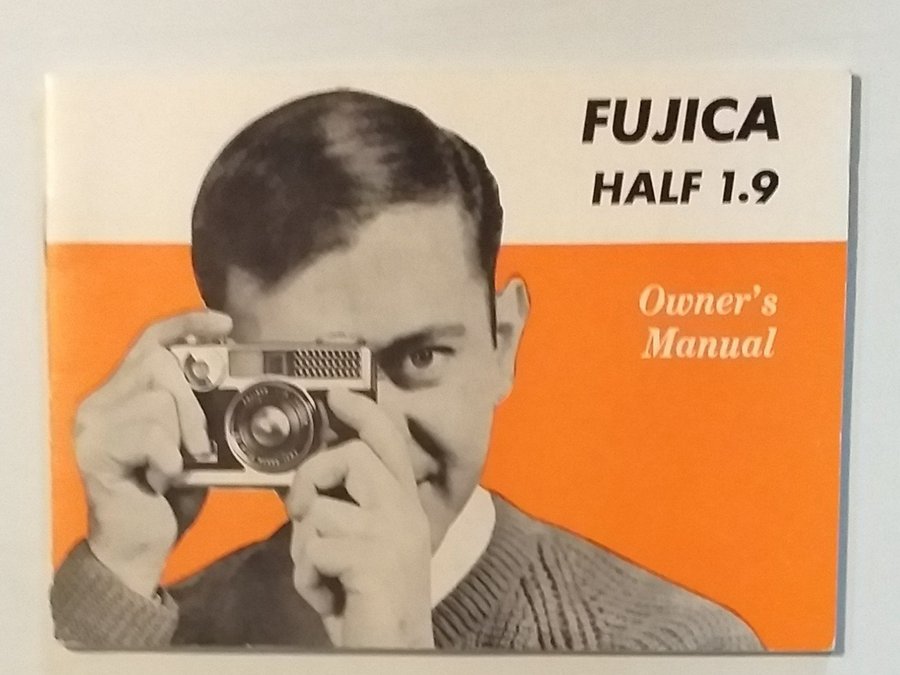 Owners manual Fujica Half 19 (engelska 24 sidor 14 x 10 cm) mycket fint skick