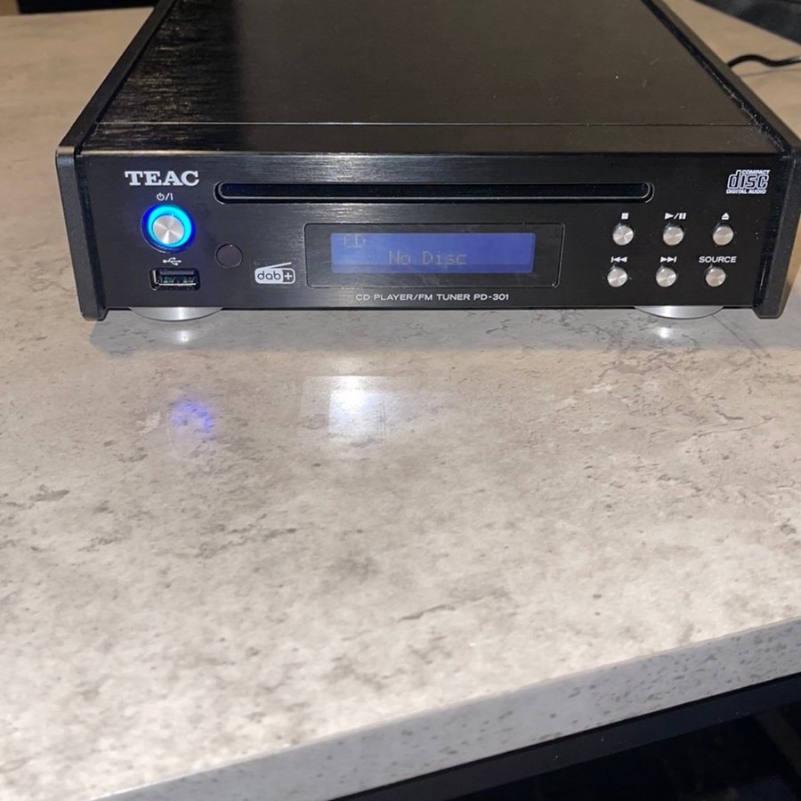 TEAC CD/radio PD-301 DAB+laddare