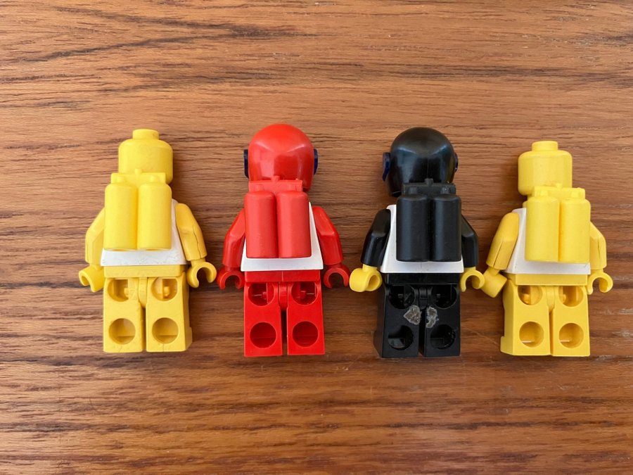 LEGO Space: Futuron "4st minifigs"