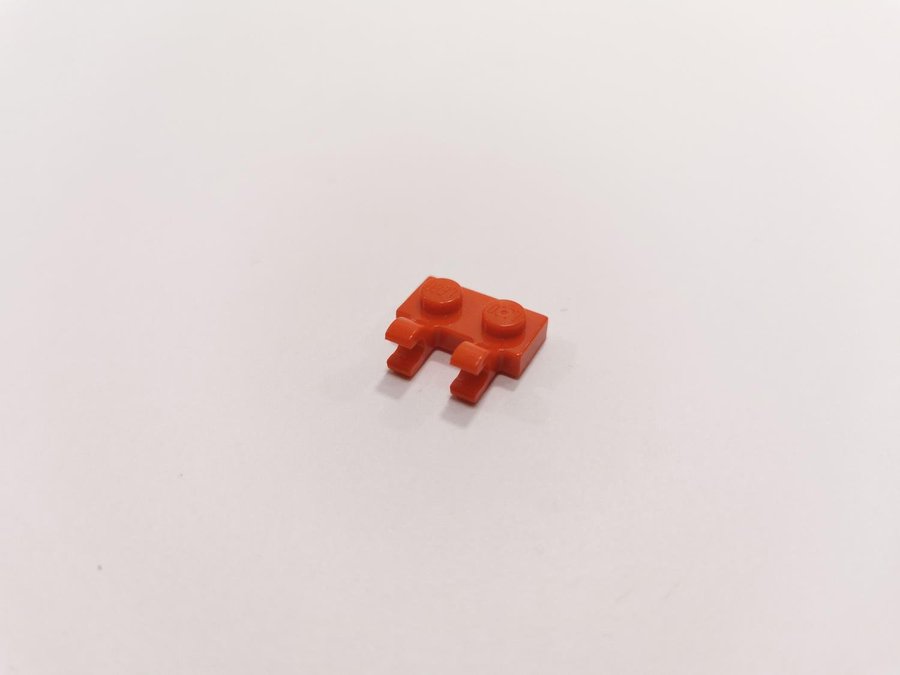 Lego - plate - modified - 2 clips horizontal - 1x2 - part 60470 - röd