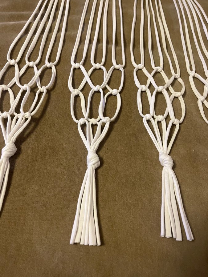 Vita Amplar för blomkrukor, Hangers for plants