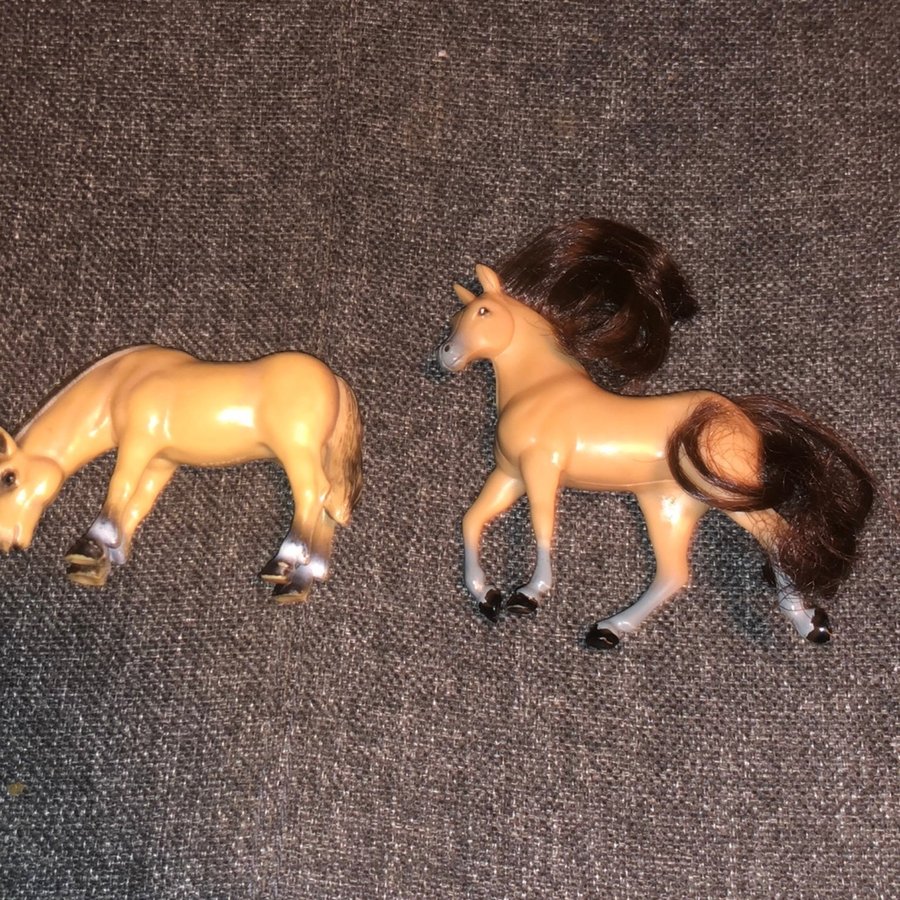 2 Horse Toys - Perfect for Playtime Fun - Vintage Collector's Item