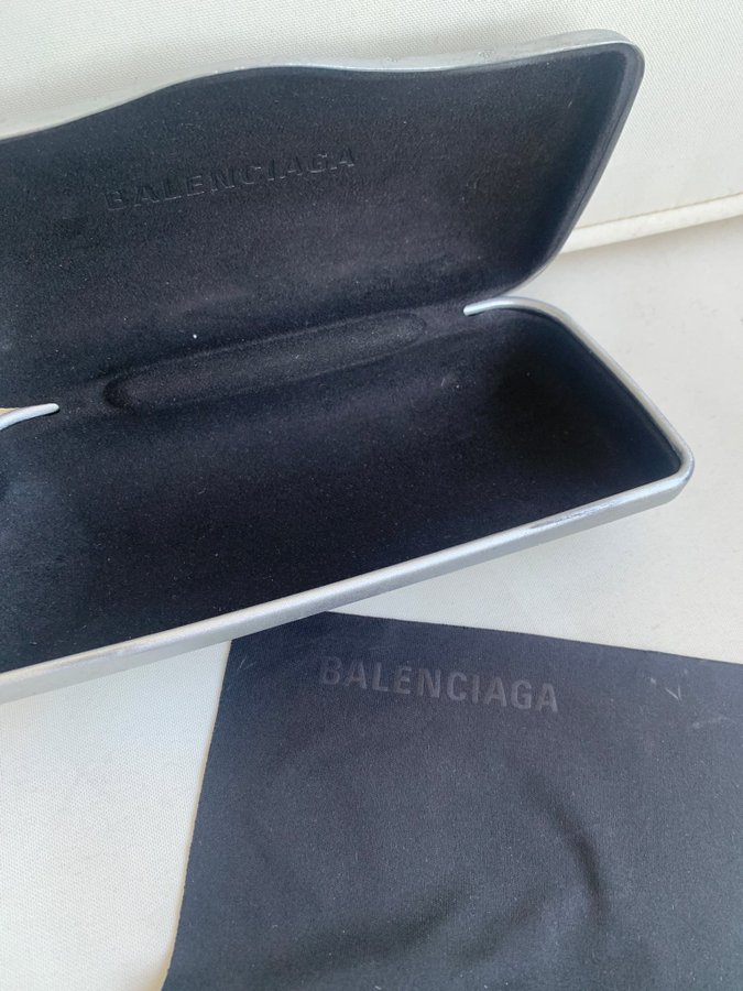 Balenciaga glasögonfodral