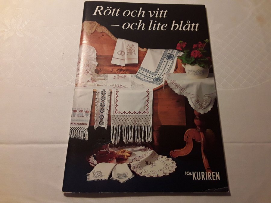 Rött och vitt - och lite blått - ICA Kuriren