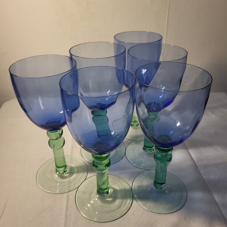 VINTAGE VINGLAS 6 ST MUNBLÅST GLAS ÅHLÉNS ***