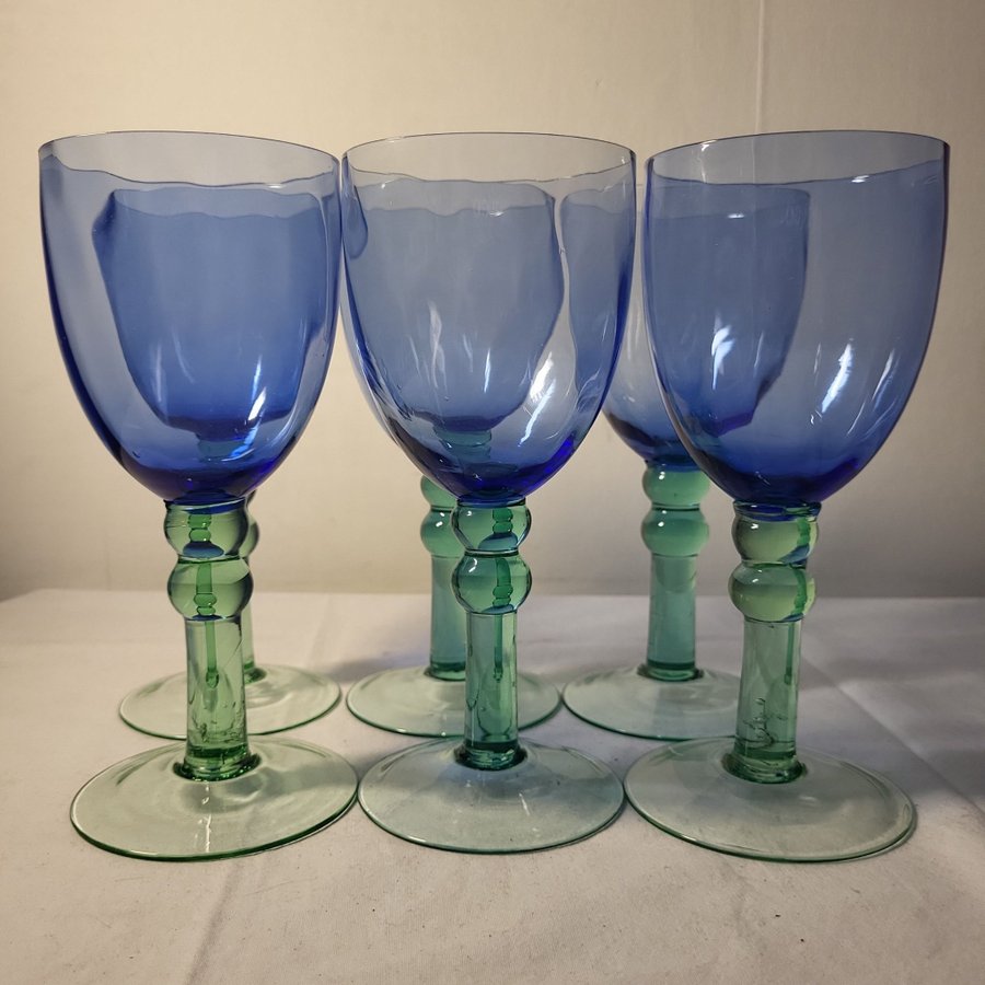 VINTAGE VINGLAS 6 ST MUNBLÅST GLAS ÅHLÉNS ***