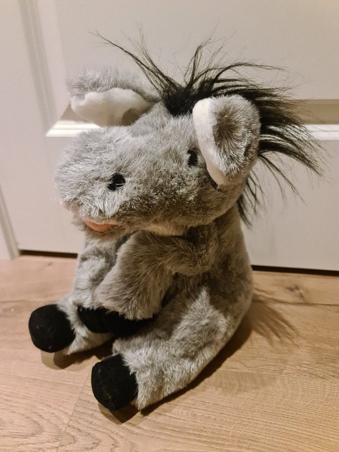 Jättesöt åsna mjukdjur donkey gosedjur