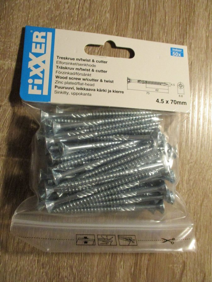 300 st oanvända försänkt förzinkad träskruv m/twist  cutter 4,5x70 mm. Torx 20.