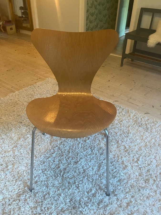 Fritz Hansen stol av Arne Jacobsen