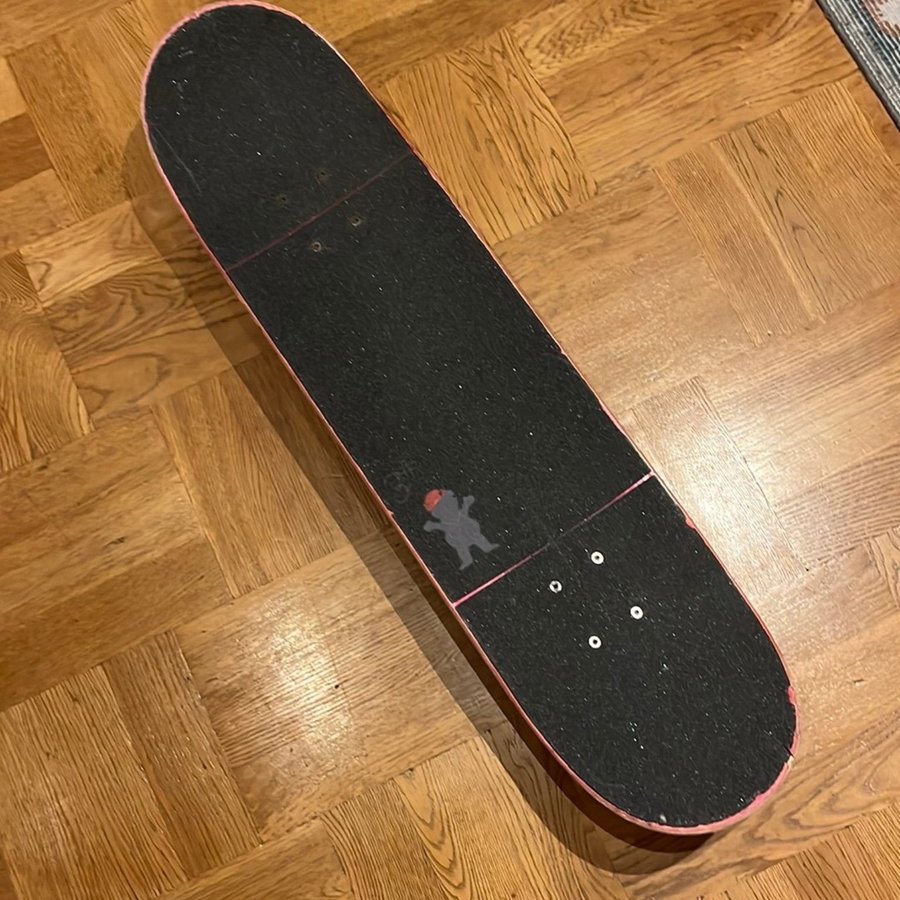 Skateboard