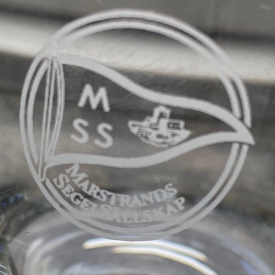 2 st glas Marstrands segelsällskap