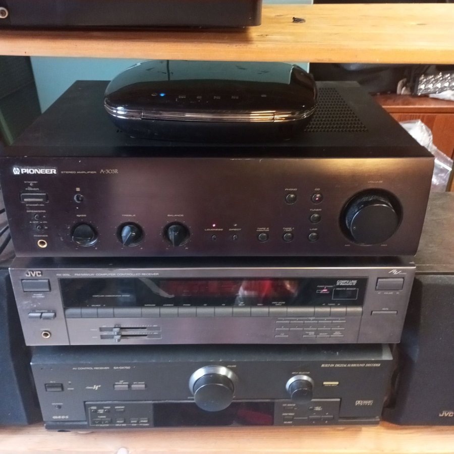 Pioneer A-303R Stereo Amplifier