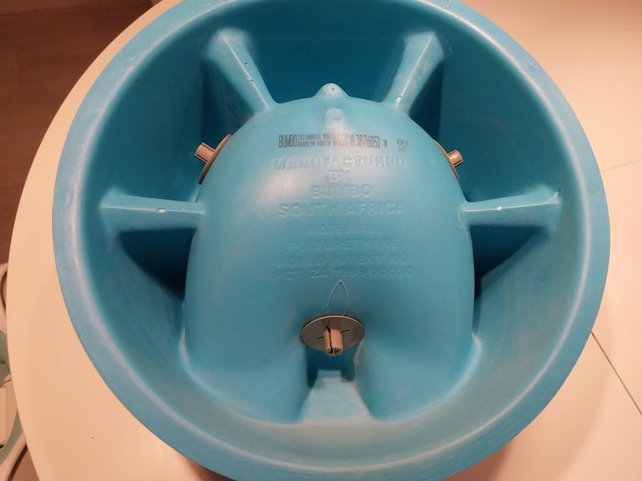 Bumbo Babystol blå