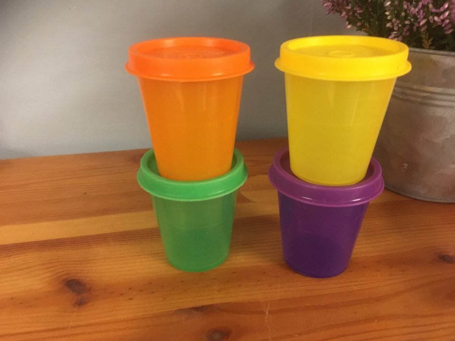 Tupperware Minibägare med lock