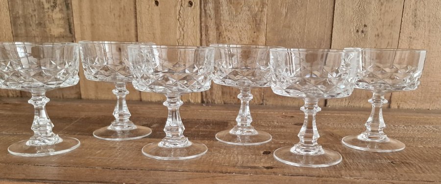 Cristal d'Arques darques 6 st vinglas champagneglas h 9 cm diam 7 cm vintage