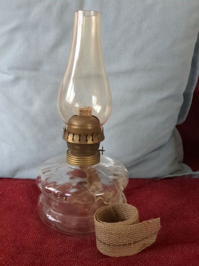 Stor Oljelampa Fotogenlampa med 2,2 liter glas kärl