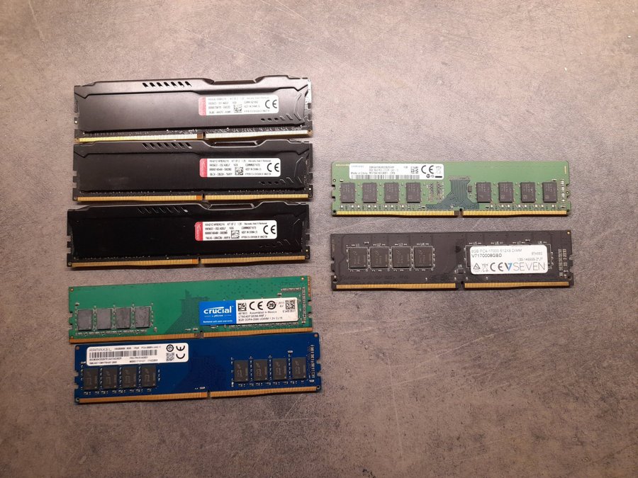 7st. ddr4 minne 8gb/st.