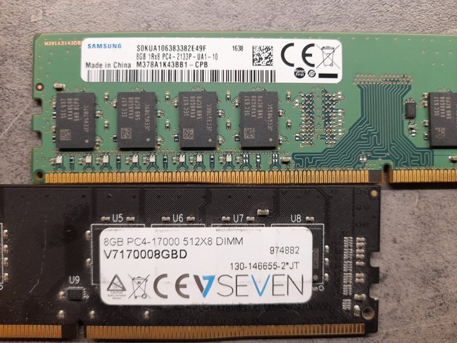 7st. ddr4 minne 8gb/st.