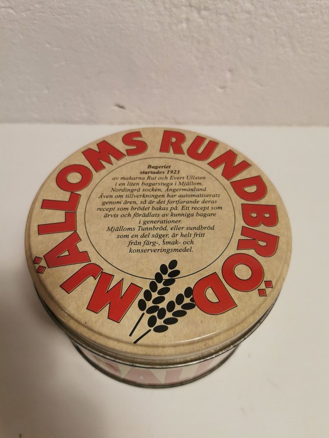 Mjällmo - rundbröd - Plåtburk - knäckebröd - bröd - Retro - Vintage