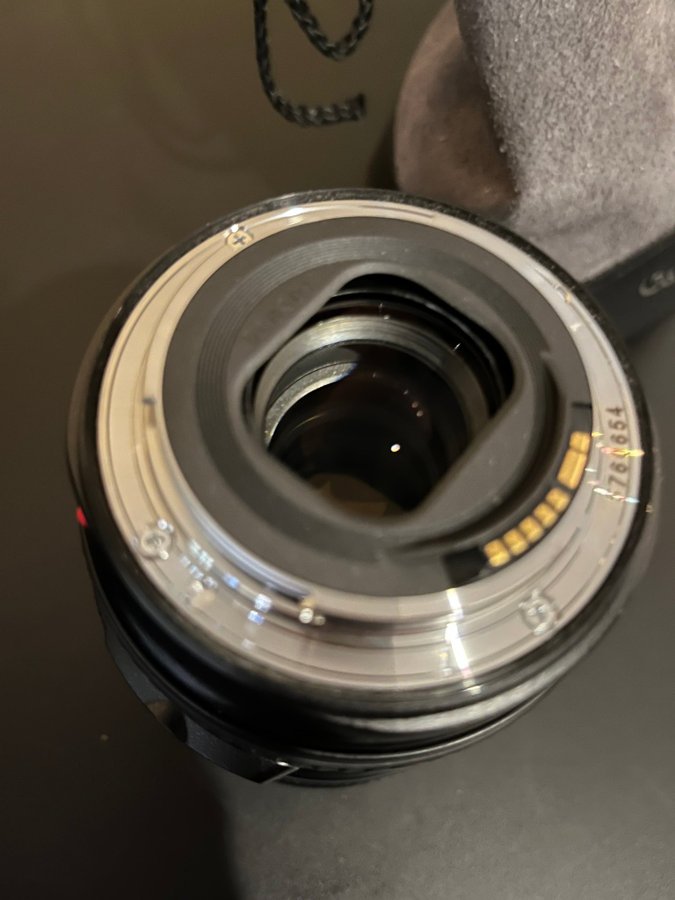 Canon EF 24-105mm f4 L IS USM