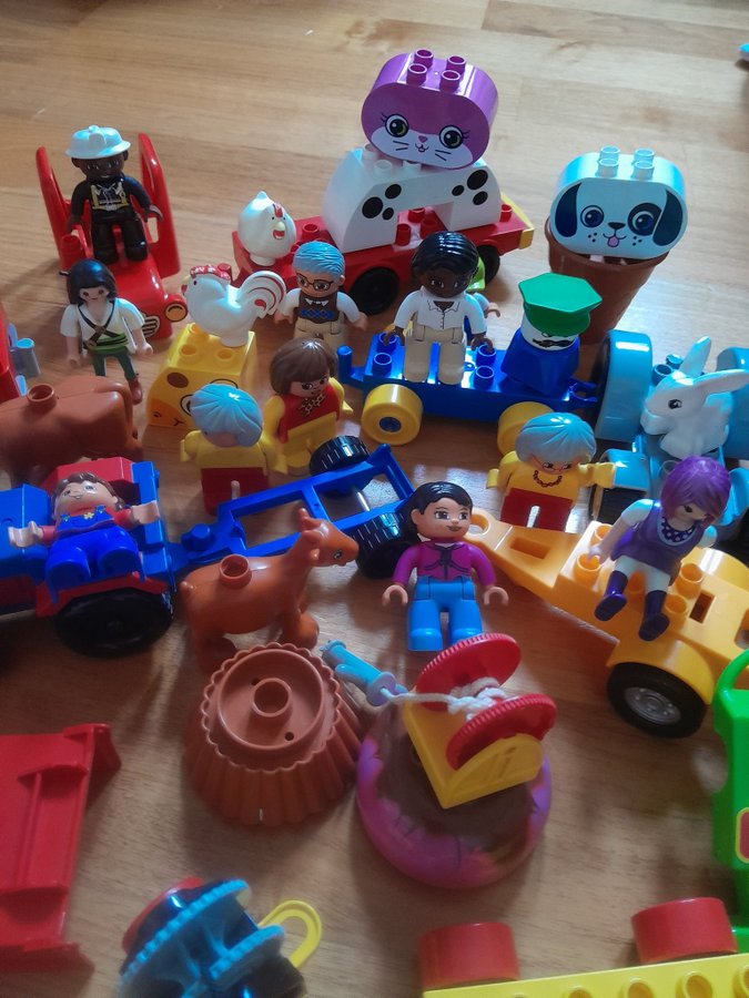 3.5 kg Lego Duplo - Stor samling med figurer, fordon och byggstenar