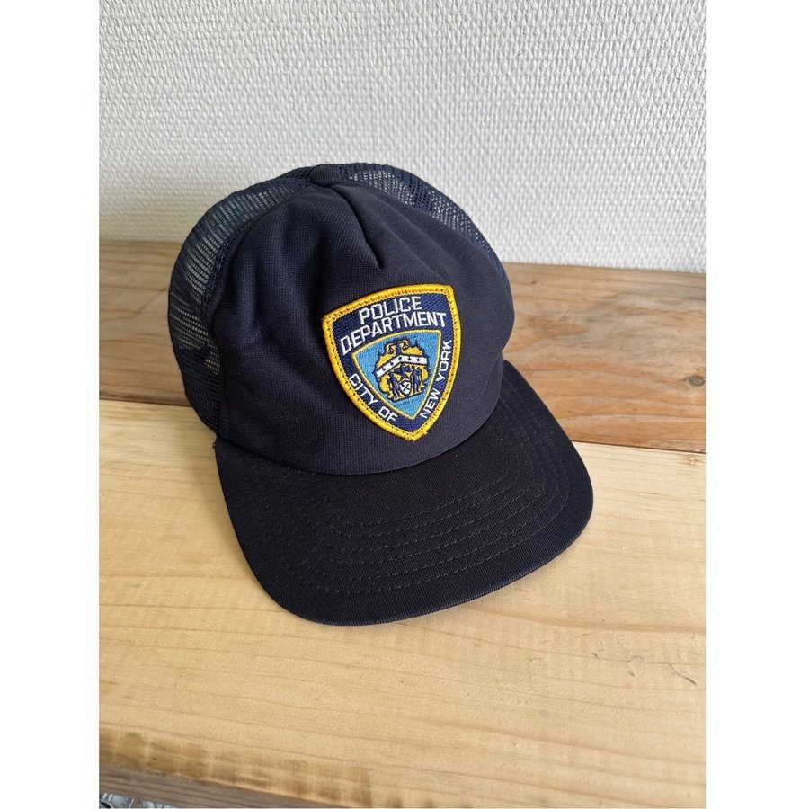 VINTAGE NEW ERA NYPD KEPS 1990