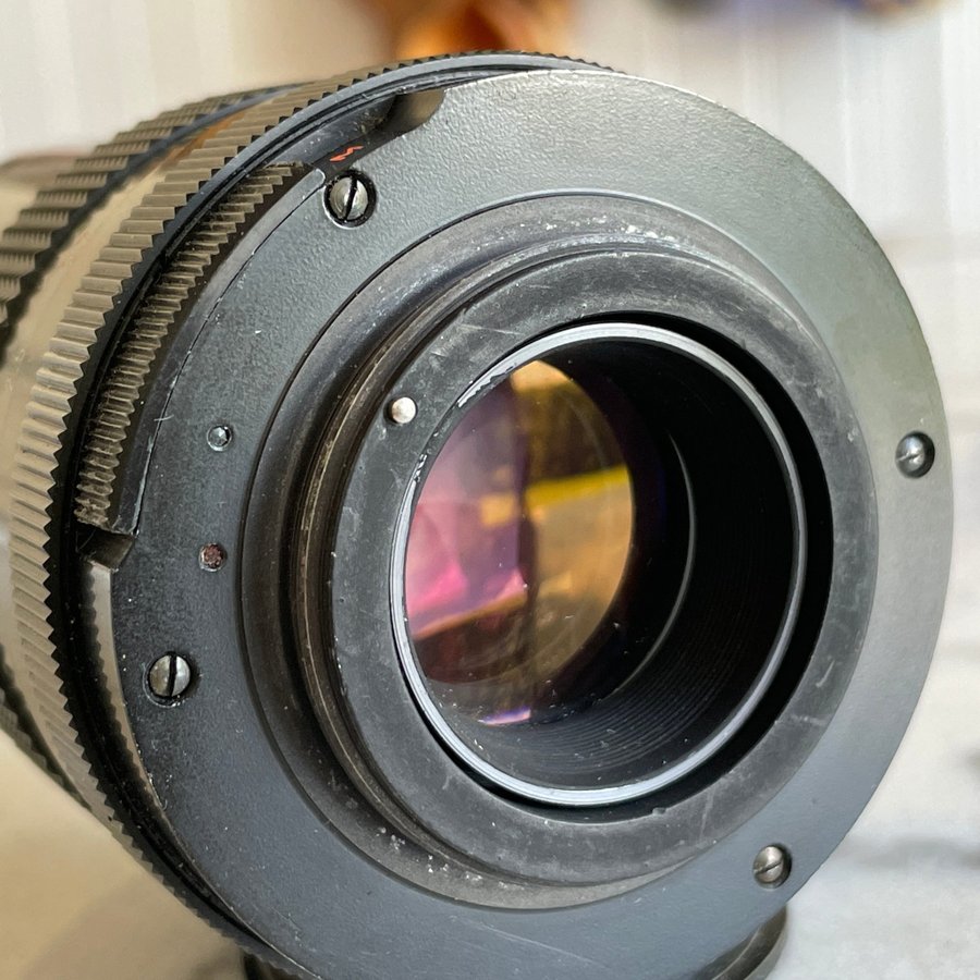 Pentacon 135mm f2.8 MC DDR Contax Zeiss M42 mount Extendable Lens Hood