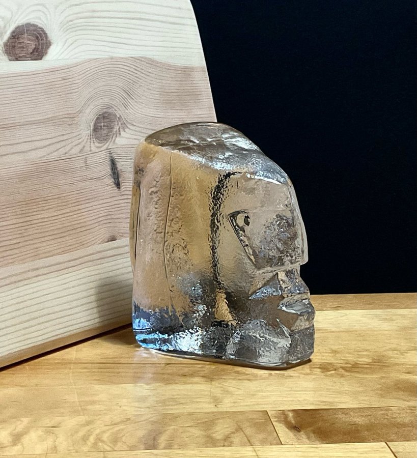 SKULPTUR, glasansikte/ Glasfigur/ ERIK HÖGLUND. Boda / signerad.