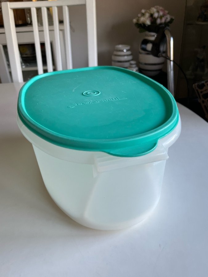 Tupperware grisen