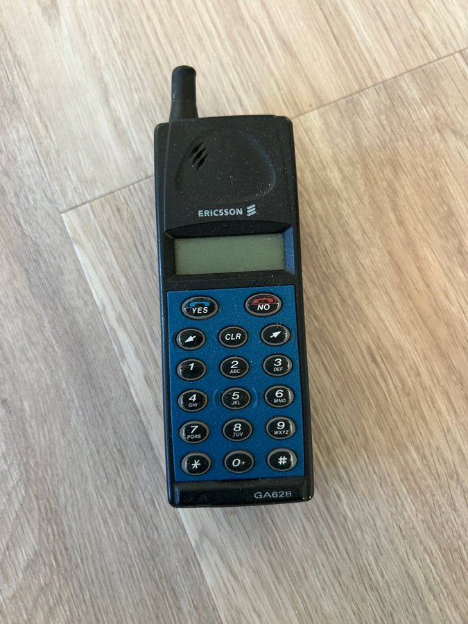 Ericsson GA628 Mobiltelefon