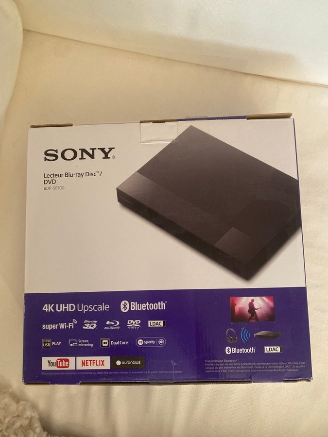 Sony BDP-S6700 Blu-ray-spelare