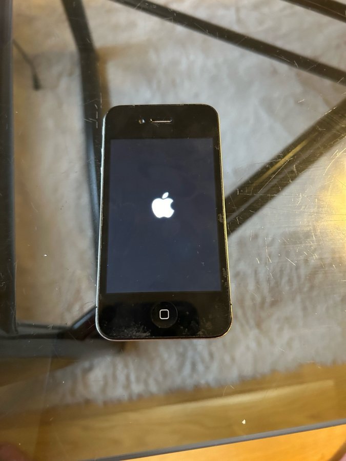 iPhone 4