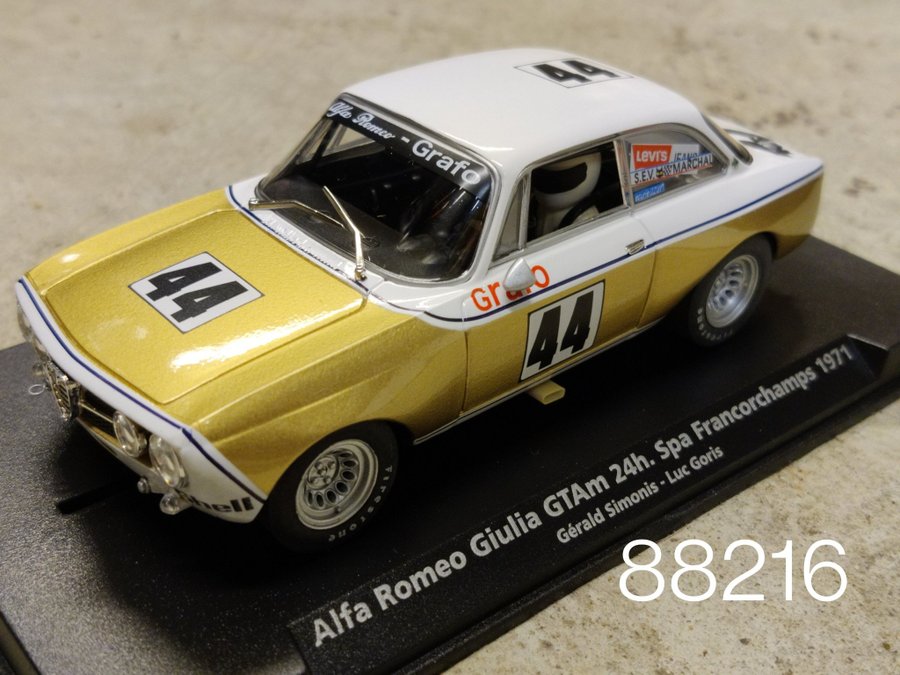 Bilbanebil typ Scalextric - Alfa Romeo Giulia GTAm - Spa 24h 1971 - NY Oanvänd