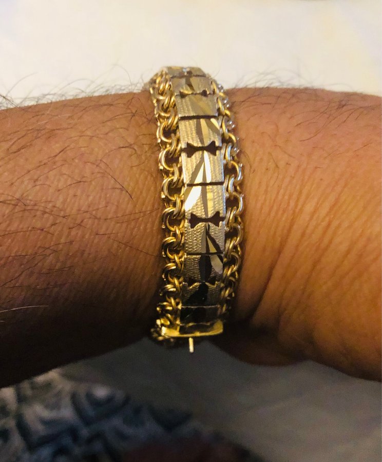 guld färgat metall armband