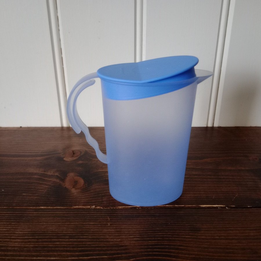 Tupperware mini avanti kanna 3dl ljus blå gräddkanna