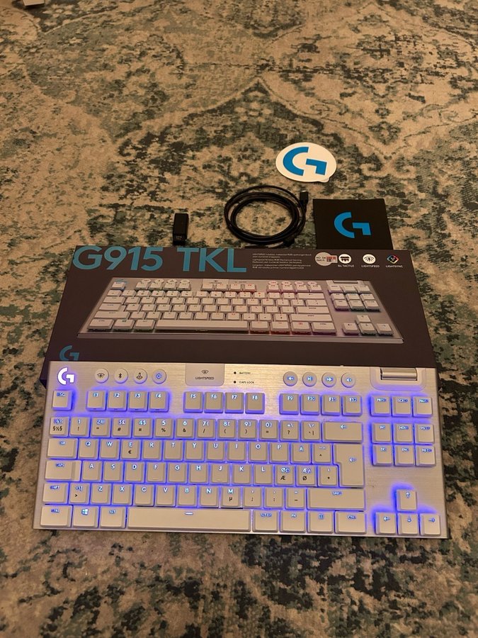 Logitech G915 TKL | XL MUSMATTA PÅ KÖPET