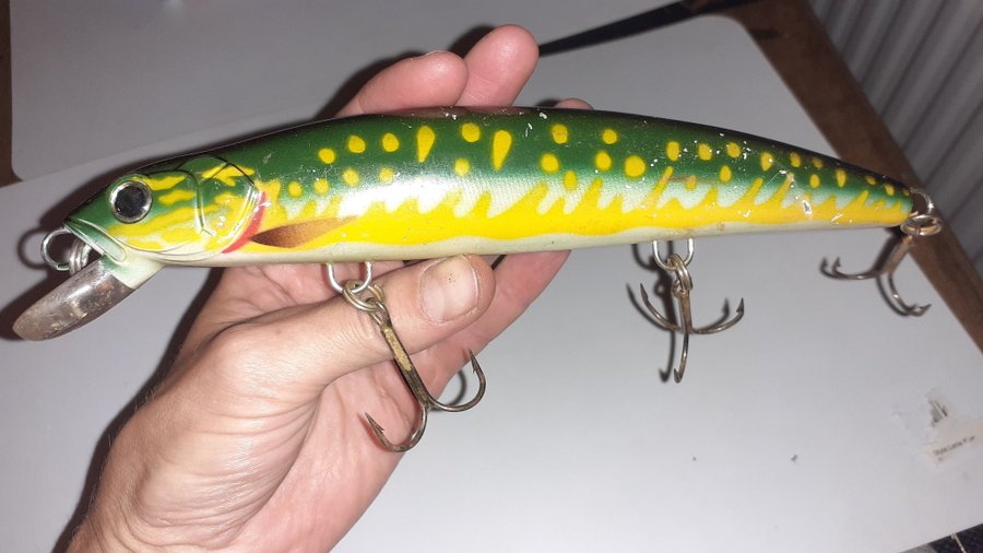 Gäddwobbler Strike Pro 100g storgäddan trolling