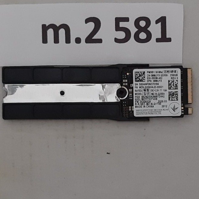 SSD Samsung M2 NVMe  256GB formfaktor 2280 inklusive förlängaren