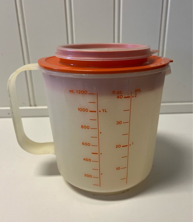 Måttkanna vispkanna Tupperware Belgien 1,2 liter