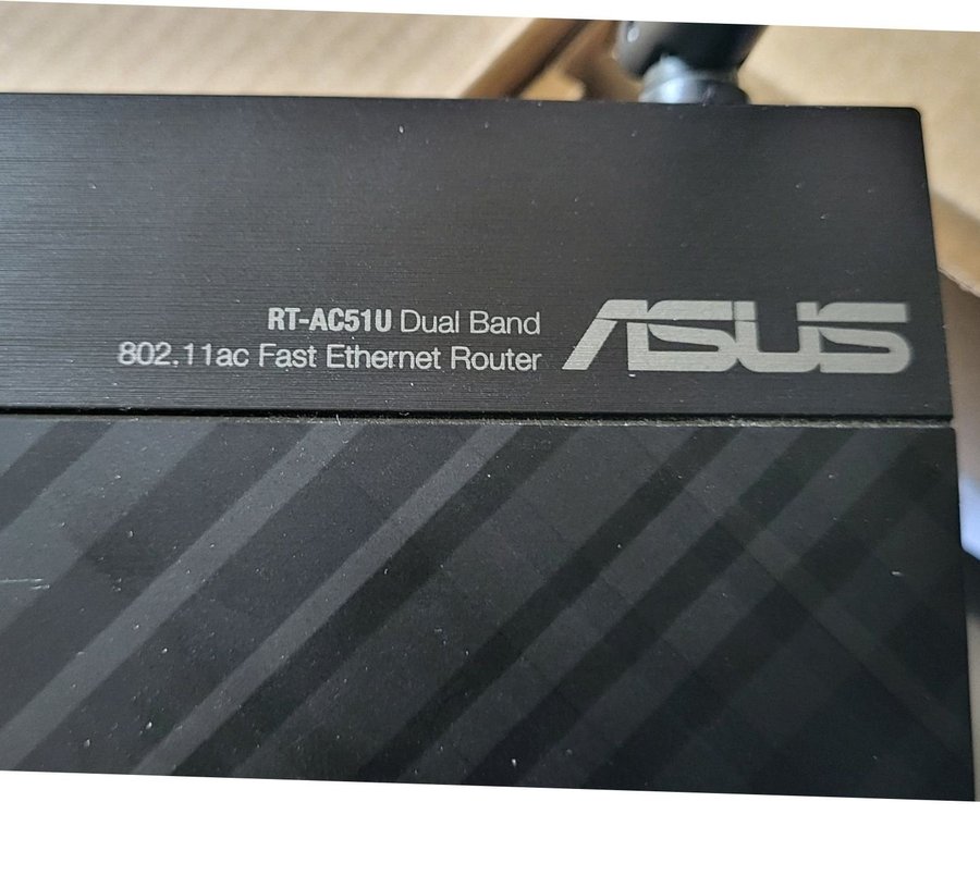 ASUS RT-AC51U Dual Band Wireless-AC750 Router