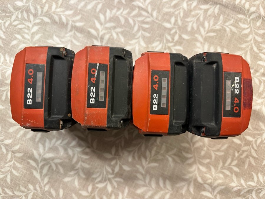 4 ST Hilti Batteri B22 / 4Ah