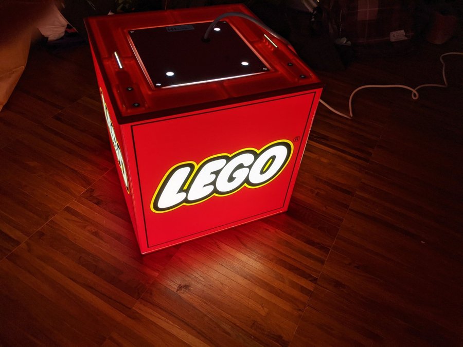 Lego lampa från en butik 90-tal