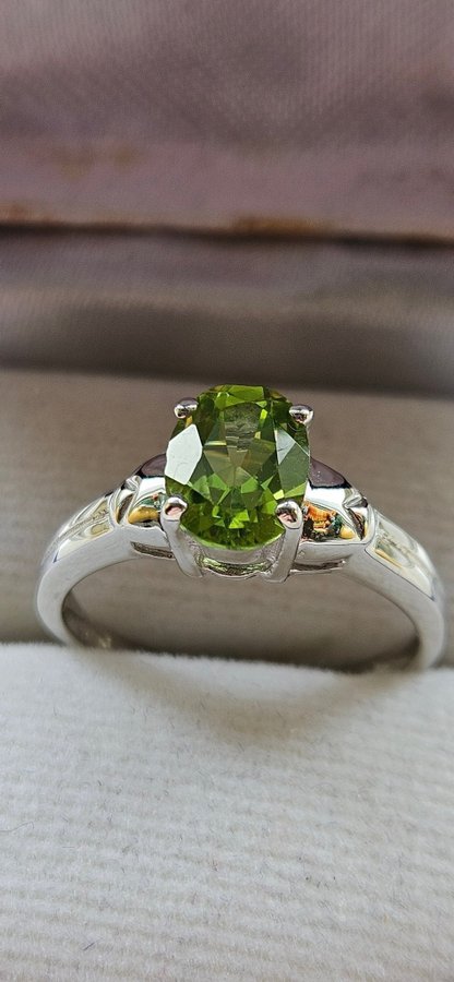 Silverring 925 Med Peridot